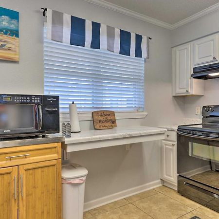 Downtown Gulf Shores Condo - 1 Block To Beach! エクステリア 写真