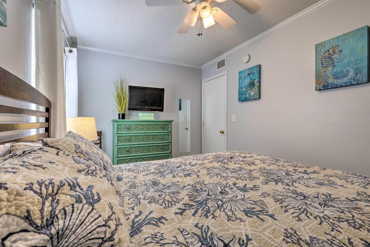 Downtown Gulf Shores Condo - 1 Block To Beach! エクステリア 写真