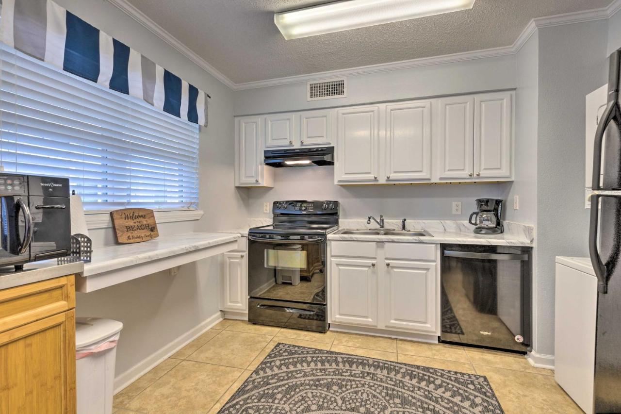 Downtown Gulf Shores Condo - 1 Block To Beach! エクステリア 写真