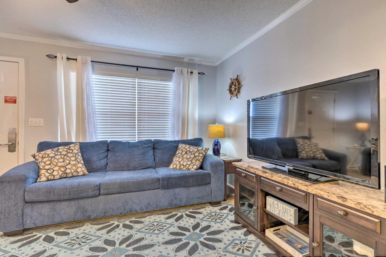 Downtown Gulf Shores Condo - 1 Block To Beach! エクステリア 写真